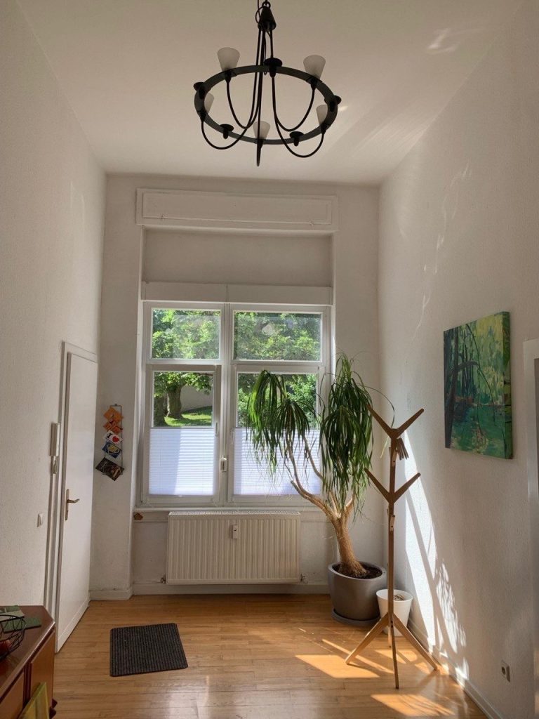 Eingangsbereich Heilpraktikerin für Psychotherapie Johanna Ernst Heller Eingangsbereich Heilpraktikerin für Psychotherapie Johanna Ernst in Saarbrücken